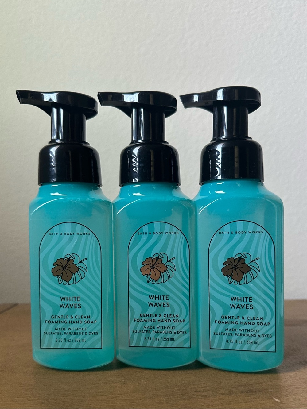 X3 Bath & Body Works White Waves Gentle & Clean Foaming Hand Soaps NEW